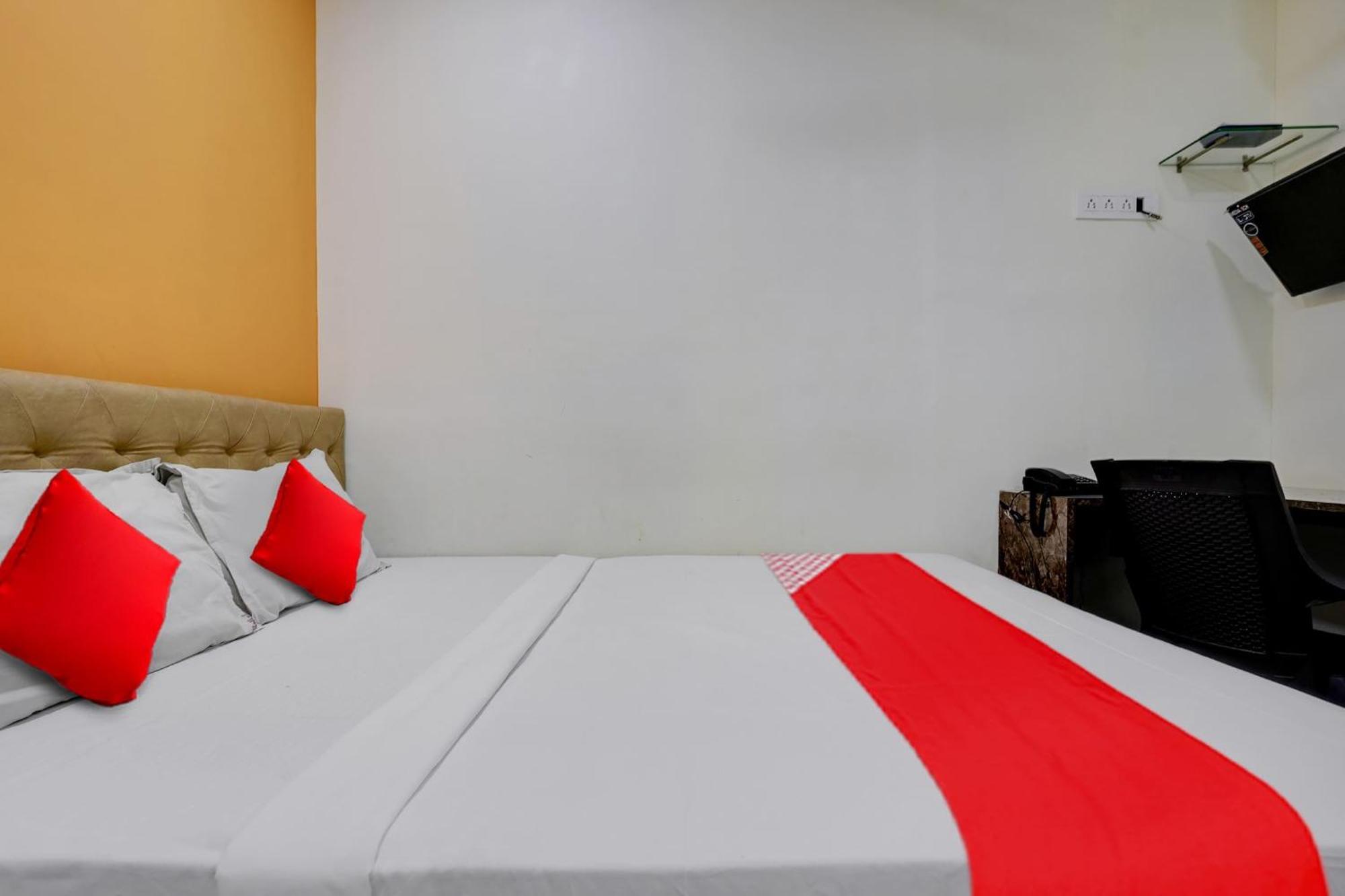 Hotel O Ashwi Navi Mumbai Buitenkant foto