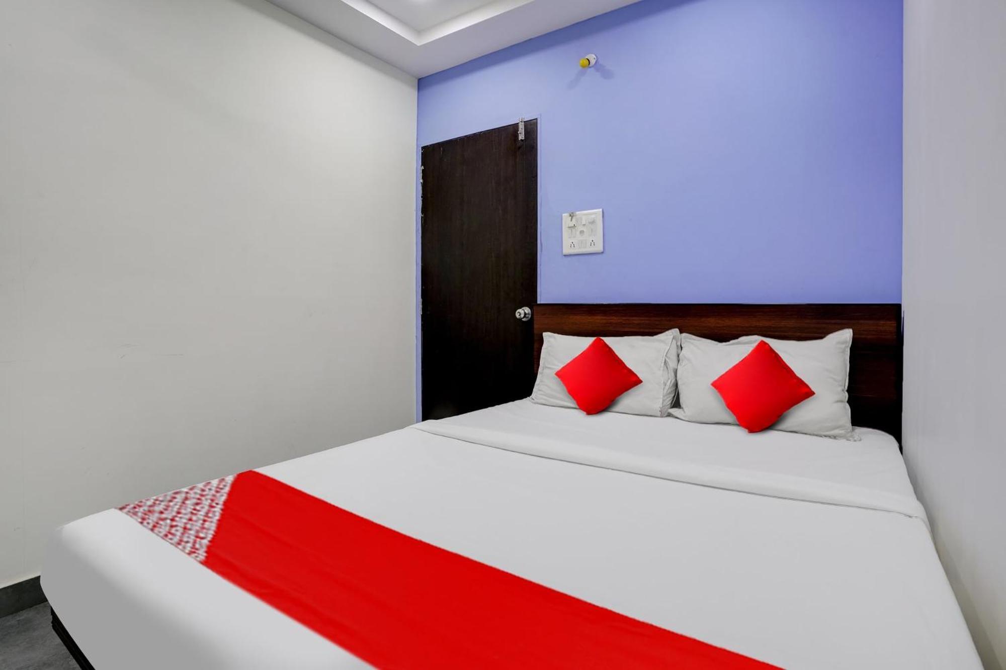 Hotel O Ashwi Navi Mumbai Buitenkant foto