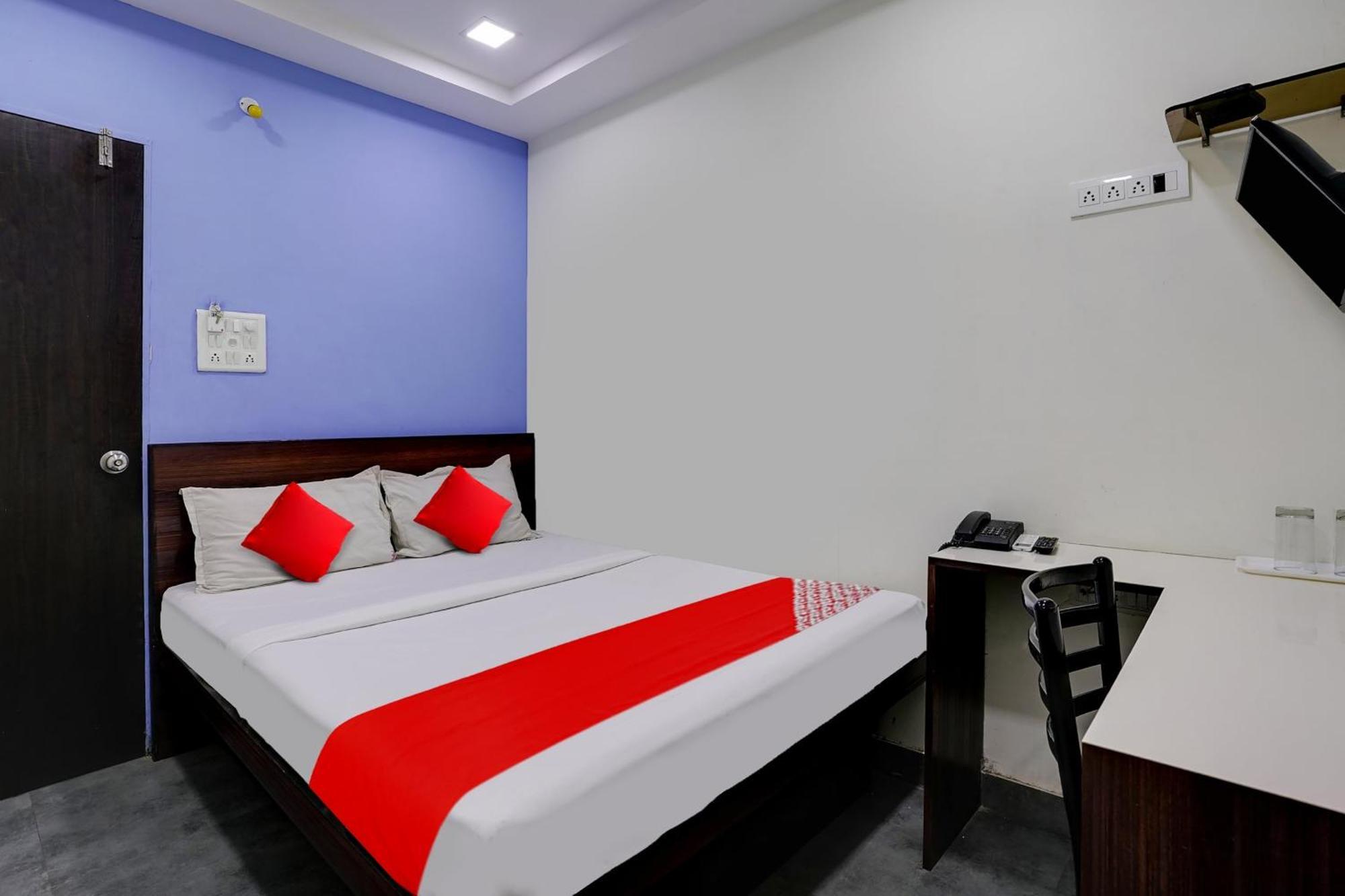 Hotel O Ashwi Navi Mumbai Buitenkant foto