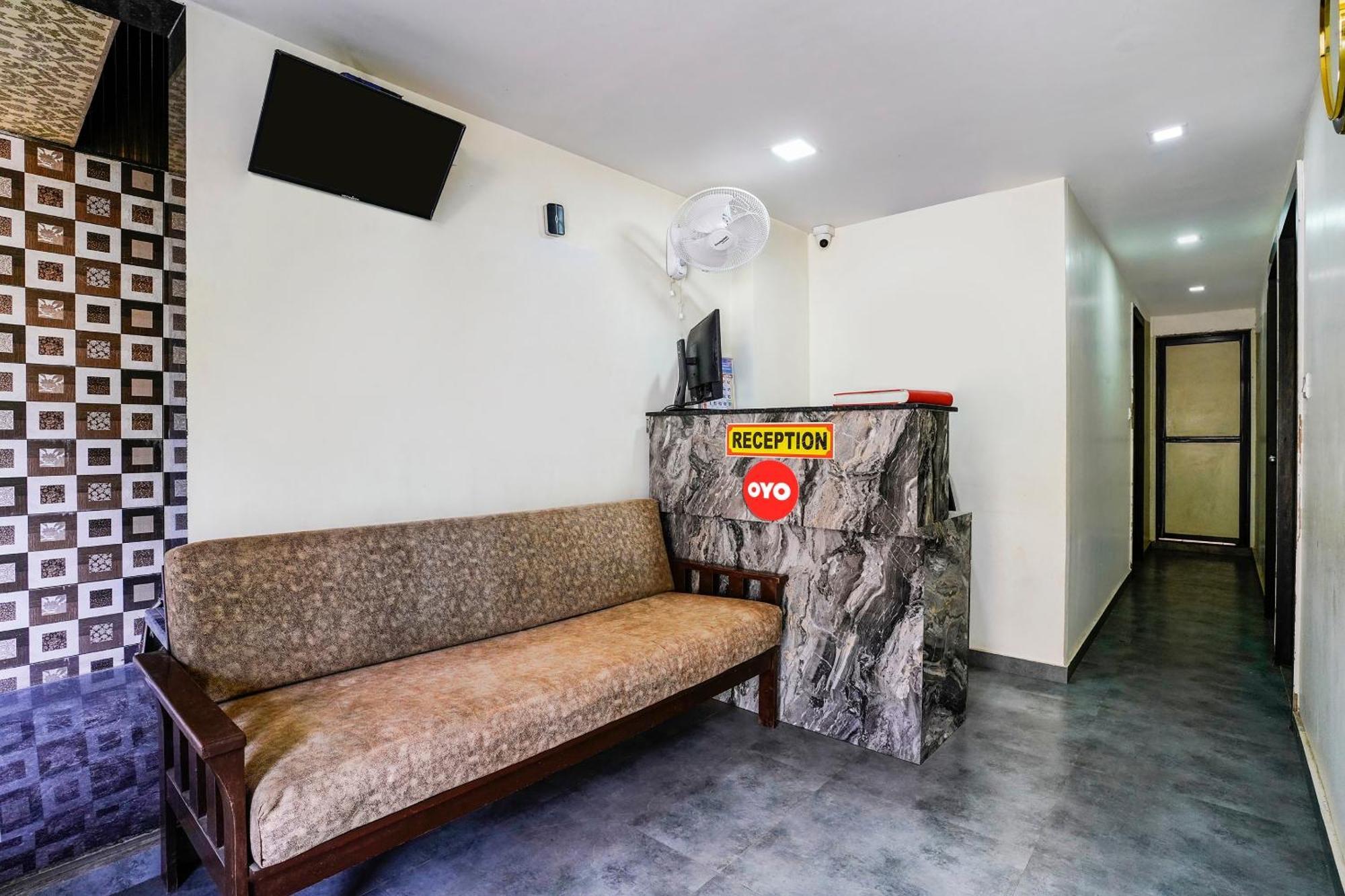 Hotel O Ashwi Navi Mumbai Buitenkant foto